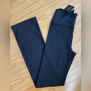 32” Black Straight Yoga Pants/Leggings